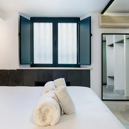 Designer Duplex - Former Architecture * Seville