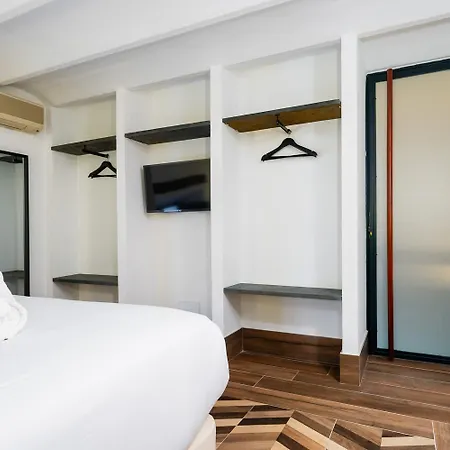 Designer Duplex - Former Architecture