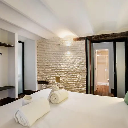 Designer Duplex - Former Architecture