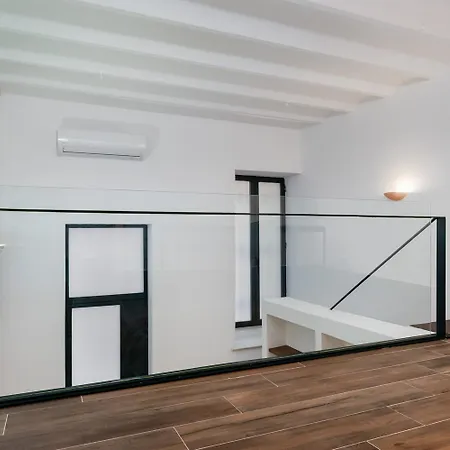 Designer Duplex - Former Architecture Apartment Seville