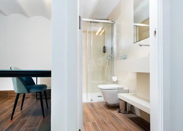Designer Duplex - Former Architecture Apartment *